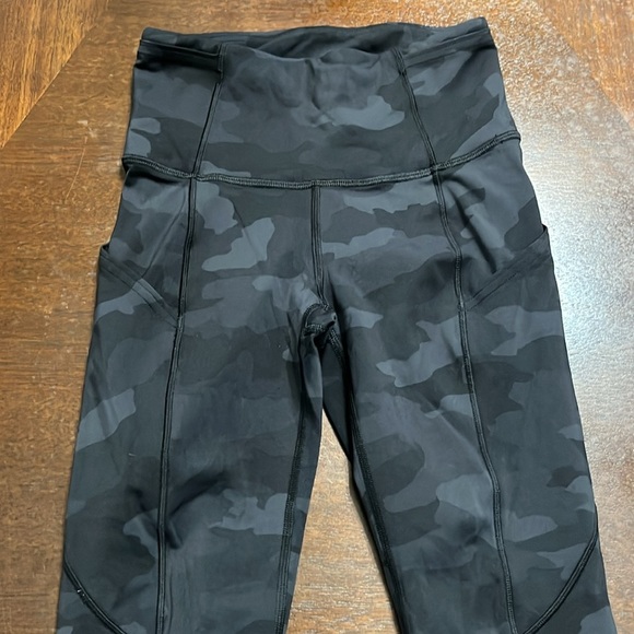 Lululemon fast and free high rice tight heritage camo deep coat multi legging - Picture 8 of 10